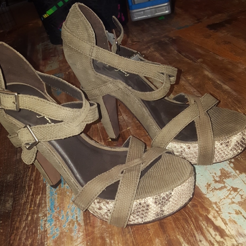 Elizabeth and James snake skin heels
